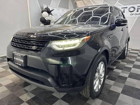 LAND ROVER DISCOVERY 2018 SALRG2RV4JA072191 image